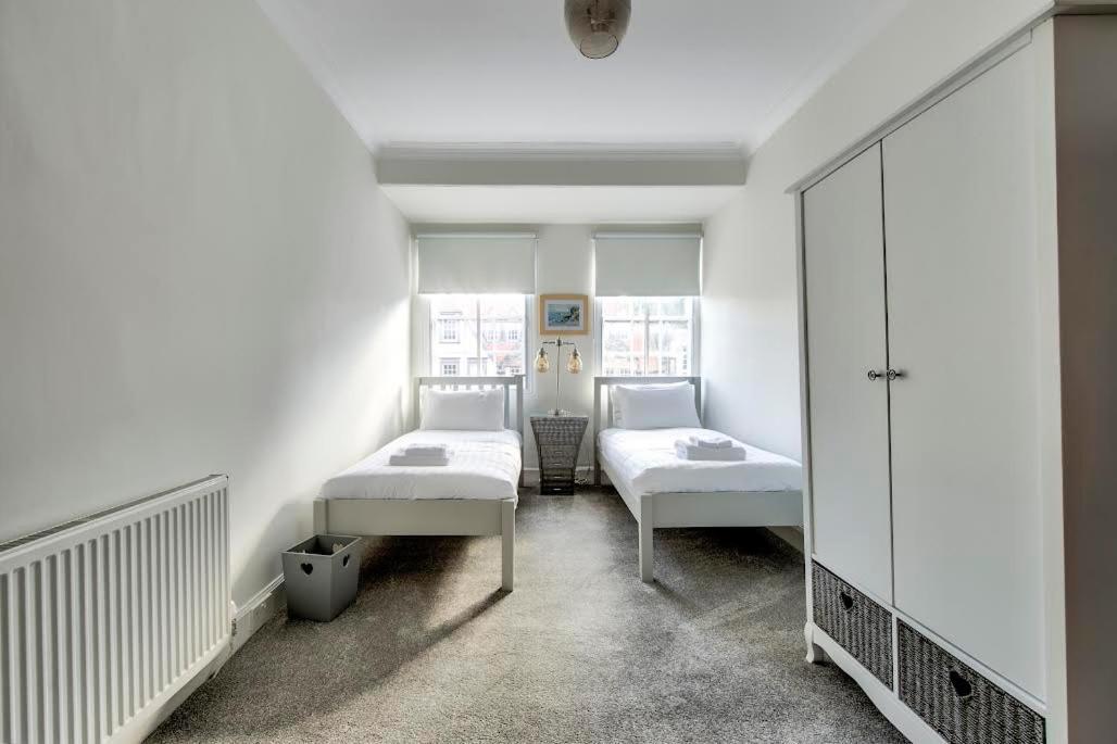 Pass The Keys Modern 3 Bed Flat On The Historic Royal Mile Apartment EDI Exterior photo